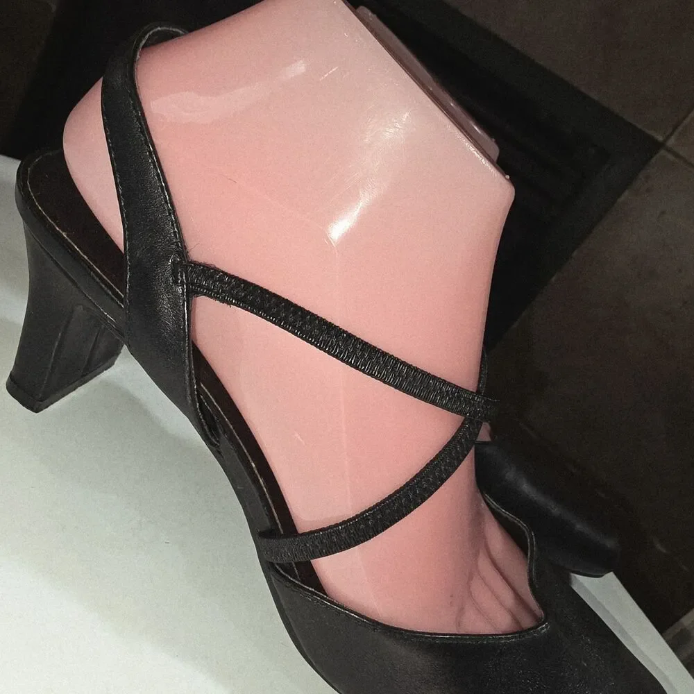 Liz Baker Sz 8 Y2K Vintage Elastic Criss Cross Strappy Black Leather Upper Heels